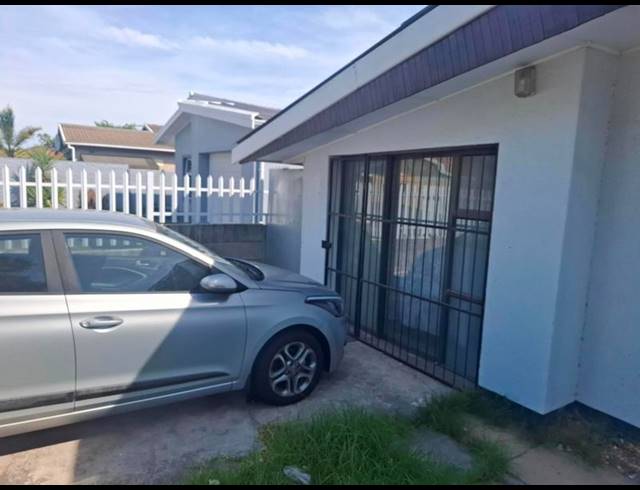 1 BEDROOM PROPERTY TO RENT IN GOODWOOD CENTRAL